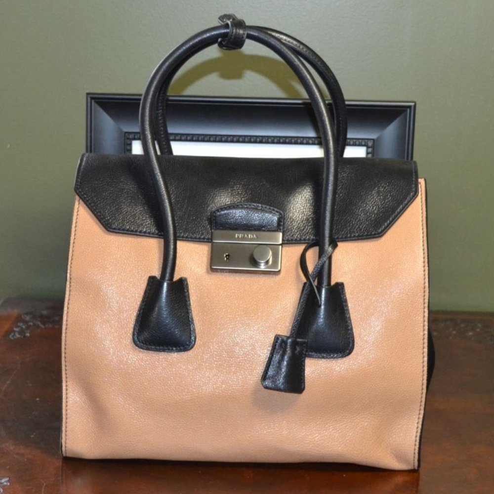 Prada Glacè Calf Large Twin Pocket Tote - Picture 11 of 15